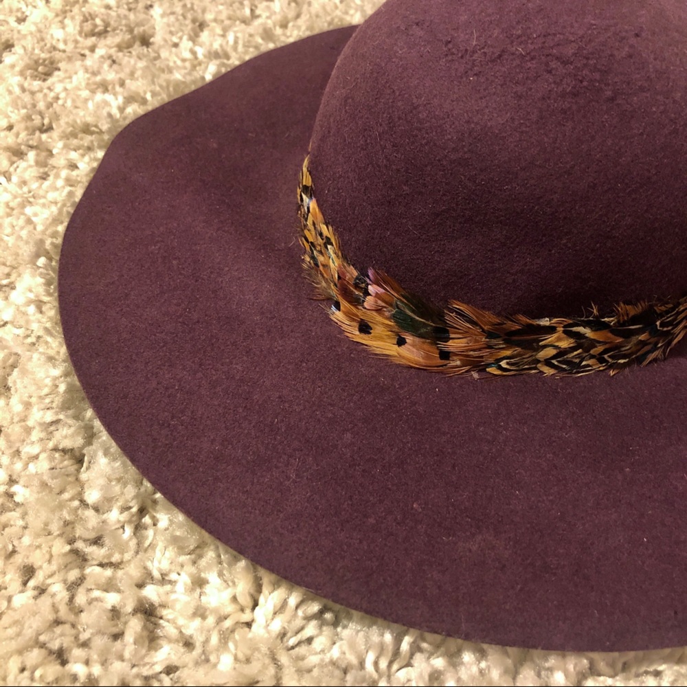 Deep purple wide brim felt hat - OS